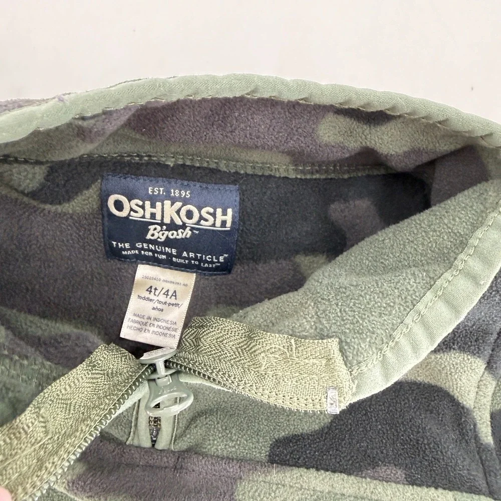 OshKosh B'gosh Kids Camo Fleece Pullover Sweatshirt Size‎ 4T Outdoors Hiking